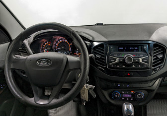 Подержанный автомобиль LADA (ВАЗ) Vesta Sedan 2021 года (21 фото)
