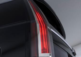 Подержанный автомобиль Cadillac Escalade Suv 2015 года (26 фото)