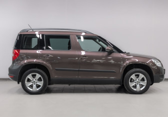 Подержанный автомобиль Skoda Yeti 2014 года (4 фото)