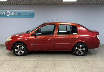 Подержанный автомобиль Renault Symbol 2007 года (8 фото)