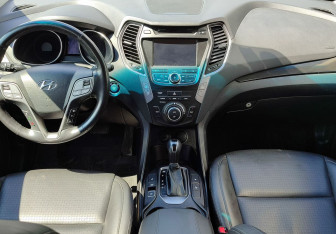 Подержанный автомобиль Hyundai Santa Fe 2013 года (10 фото)