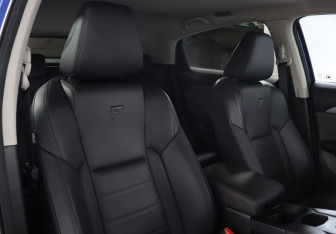Подержанный автомобиль Haval F7x 2024 года (16 фото)