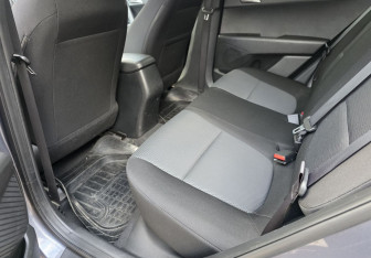 Подержанный автомобиль Hyundai Creta 2017 года (10 фото)