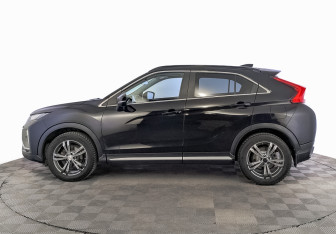 Подержанный автомобиль Mitsubishi Eclipse Cross 2019 года (8 фото)