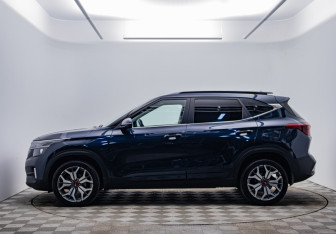 Подержанный автомобиль Kia Seltos 2021 года (8 фото)