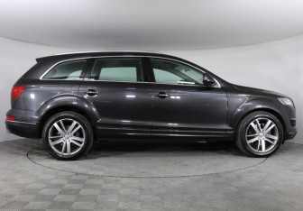 Подержанный автомобиль Audi Q7 2014 года (4 фото)