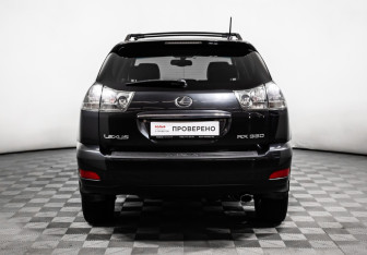 Подержанный автомобиль Lexus RX 2003 года (6 фото)