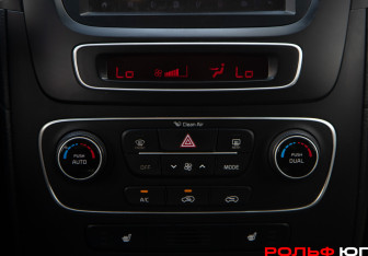 Подержанный автомобиль Kia Sorento 2013 года (12 фото)