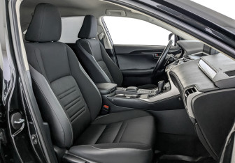 Подержанный автомобиль Lexus NX 2020 года (24 фото)