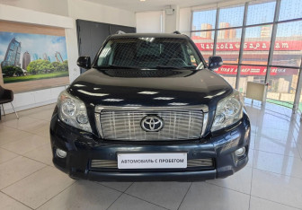 Подержанный автомобиль Toyota Land Cruiser Prado 2013 года (2 фото)