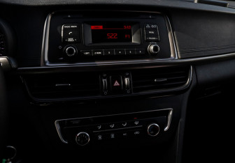 Подержанный автомобиль Kia Optima Sedan 2018 года (12 фото)