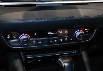 Подержанный автомобиль Mazda 6 Sedan 2021 года (18 фото)