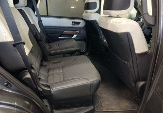 Новый Toyota Sequoia 2025 (6 фото)