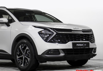 Подержанный автомобиль Kia Sportage 2023 года (30 фото)