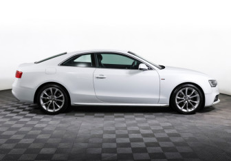 Подержанный автомобиль Audi A5 Coupe 2013 года (4 фото)