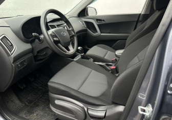 Подержанный автомобиль Hyundai Creta 2021 года (9 фото)
