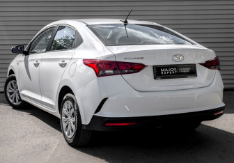 Подержанный автомобиль Hyundai Solaris Sedan 2021 года (7 фото)