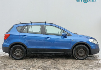 Подержанный автомобиль Suzuki SX4 Hatchback 2014 года (4 фото)
