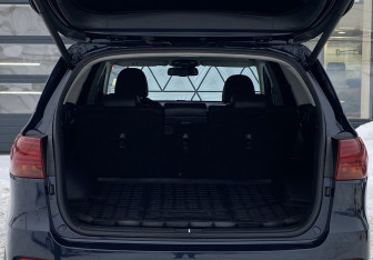 Подержанный автомобиль Kia Sorento 2018 года (9 фото)