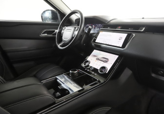 Подержанный автомобиль Land Rover Range Rover Velar 2018 года (9 фото)
