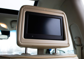 Подержанный автомобиль Infiniti JX 2013 года (14 фото)