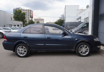 Подержанный автомобиль Nissan Almera Classic 2008 года (4 фото)