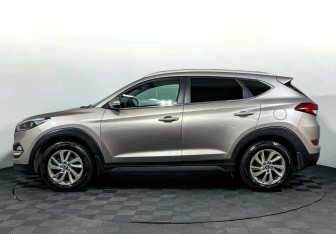 Подержанный автомобиль Hyundai Tucson 2018 года (8 фото)