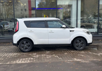 Подержанный автомобиль Kia Soul 2016 года (4 фото)