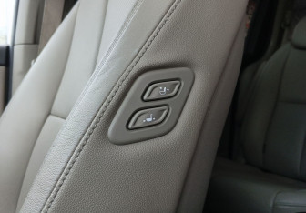 Подержанный автомобиль Kia Carnival 2018 года (24 фото)