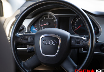 Подержанный автомобиль Audi A6 allroad 2007 года (12 фото)