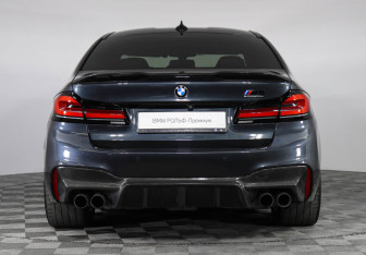 Подержанный автомобиль BMW M5 Sedan 2019 года (4 фото)