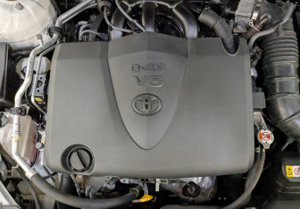 Подержанный автомобиль Toyota Camry Sedan 2021 года (9 фото)