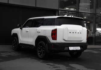 Подержанный автомобиль Haval H3 2024 года (7 фото)