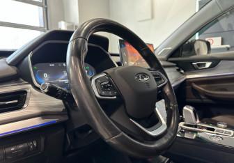 Подержанный автомобиль Chery Tiggo 8 Pro 2021 года (13 фото)
