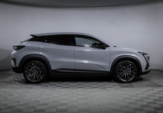 Подержанный автомобиль Changan UNI-T 2023 года (4 фото)