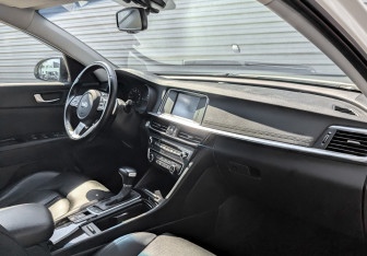 Подержанный автомобиль Kia Optima Sedan 2020 года (11 фото)