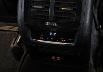 Подержанный автомобиль BMW X3 2019 года (23 фото)