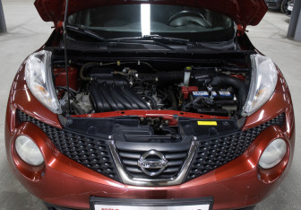 Подержанный автомобиль Nissan Juke 2012 года (9 фото)