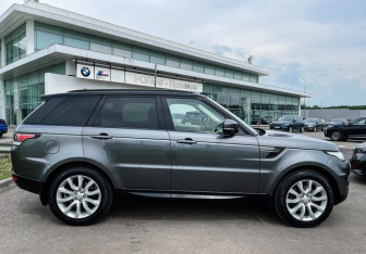 Подержанный автомобиль Land Rover Range Rover Sport 2015 года (4 фото)