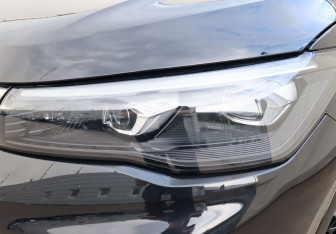 Подержанный автомобиль Volkswagen Tiguan 2025 года (26 фото)