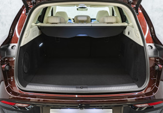 Новый Voyah Free 2026 (8 фото)