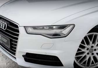 Подержанный автомобиль Audi A6 Sedan 2018 года (17 фото)