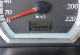 Подержанный автомобиль Chevrolet Lacetti Wagon 2012 года (16 фото)
