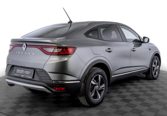 Подержанный автомобиль Renault Arkana 2019 года (5 фото)