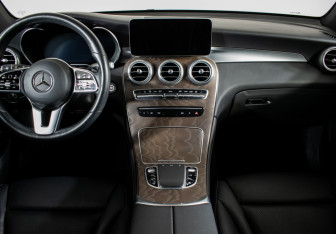 Подержанный автомобиль Mercedes-Benz GLC Coupe 2019 года (11 фото)