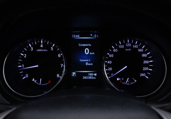 Подержанный автомобиль Nissan Qashqai 2017 года (12 фото)