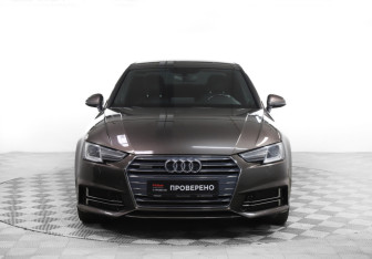 Подержанный автомобиль Audi A4 Sedan 2016 года (2 фото)