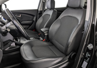 Подержанный автомобиль Hyundai ix35 2012 года (20 фото)