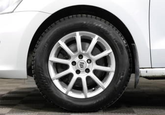 Подержанный автомобиль Volkswagen Polo Sedan 2018 года (21 фото)