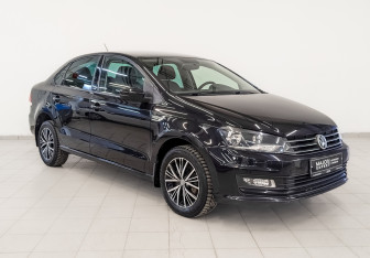 Подержанный автомобиль Volkswagen Polo Sedan 2016 года (3 фото)